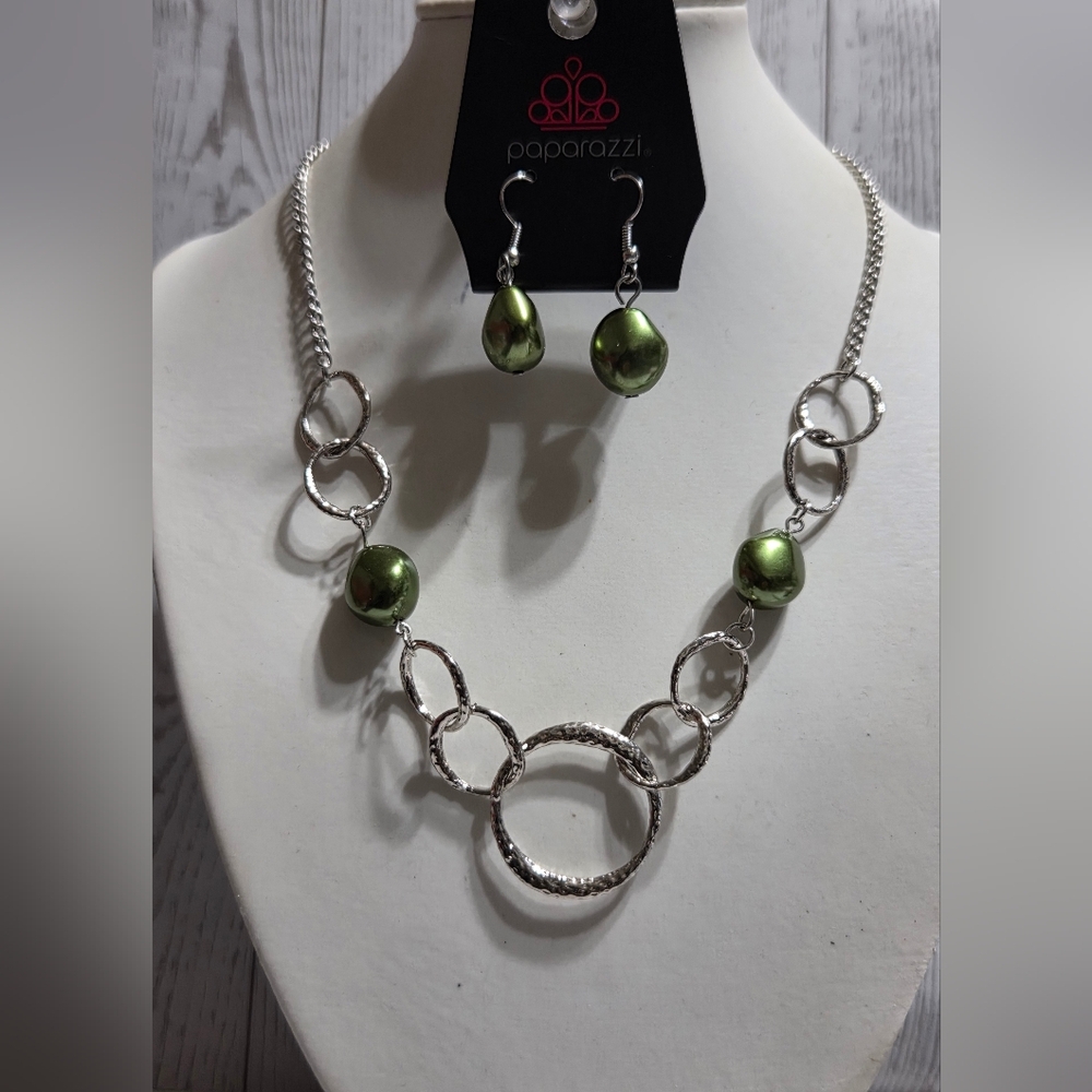 Paparazzi Olive Pearl Silver Linked Necklace and Earring Set
